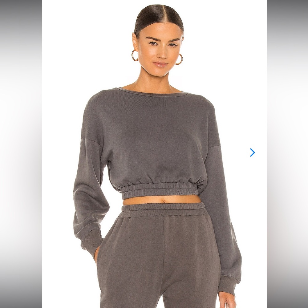 Katie Cropped Sweatshirt in Dark Grey